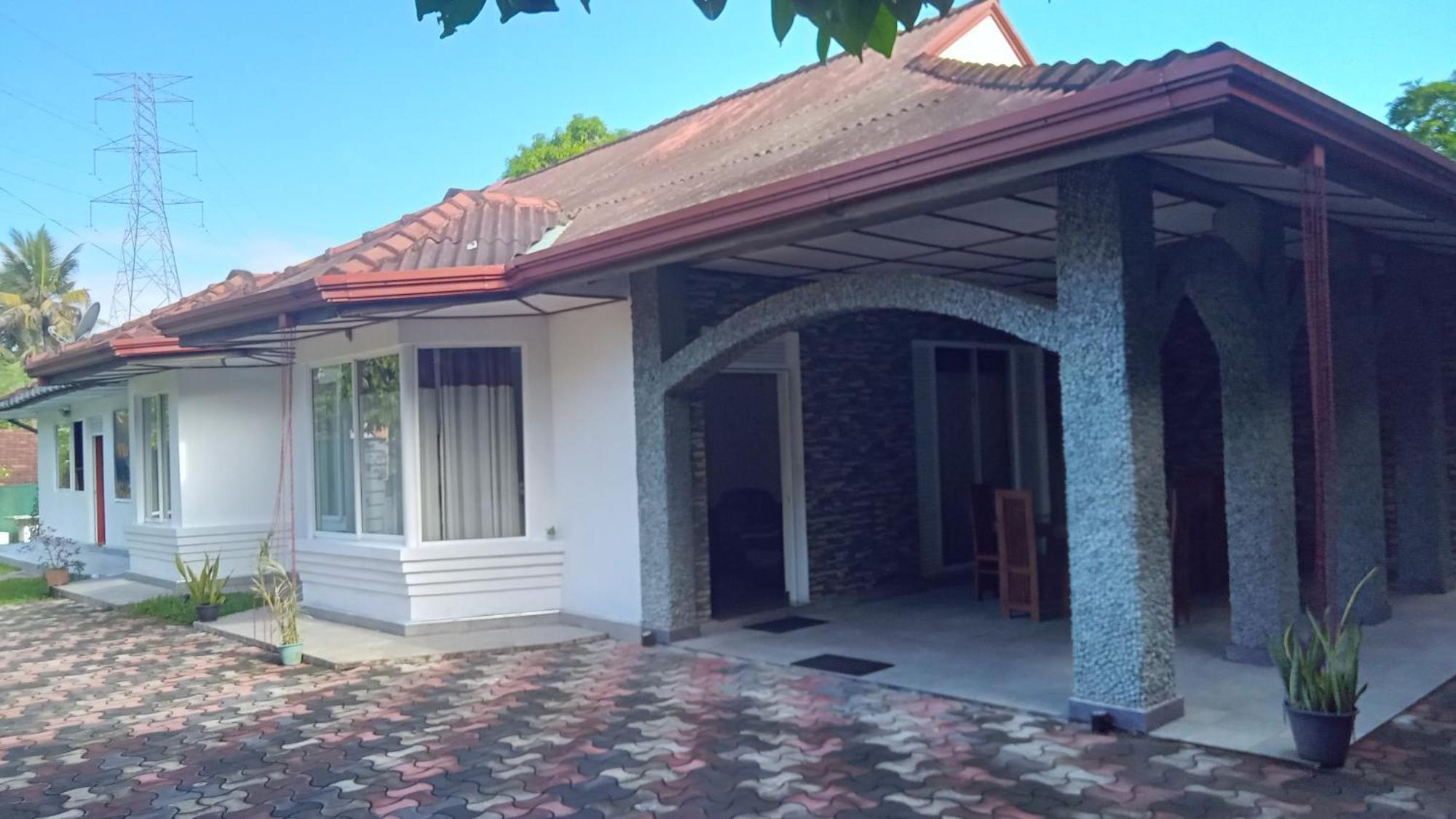 Villaflorence Kadawatha 外观 照片