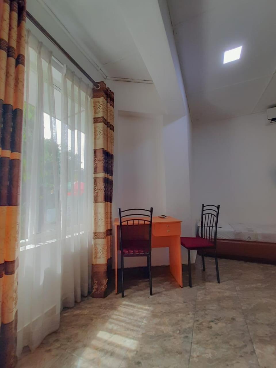 Villaflorence Kadawatha 外观 照片